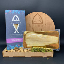 Carica l'immagine nel visualizzatore di Gallery, Trota iridea affumicata a caldo - Altura trota alpina affumicata