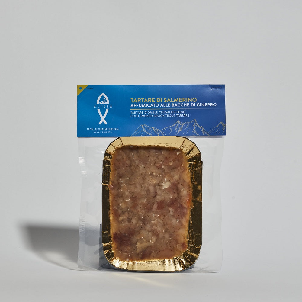 TARTARE  di salmerino affumicato a freddo con bacche di ginepro
